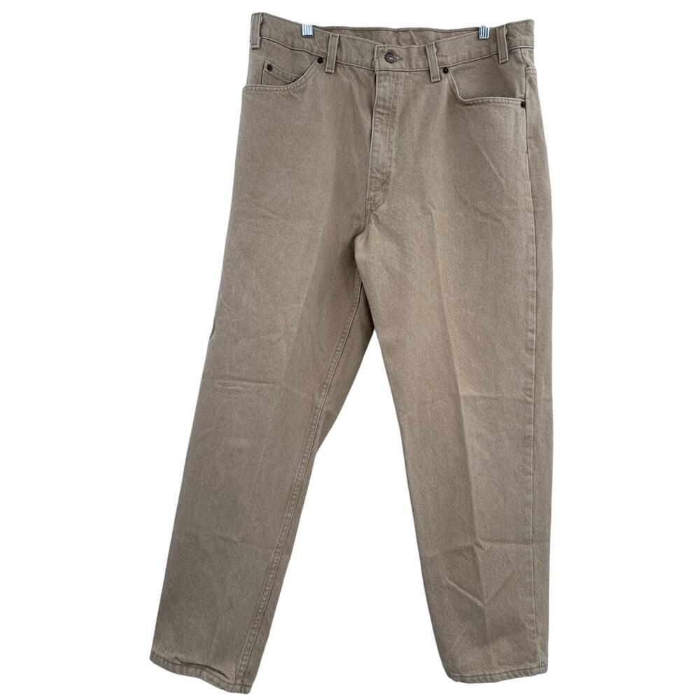 Vintage Levi's 550 relax fit tapered leg beige 100%cotton made in USA size 38X30
